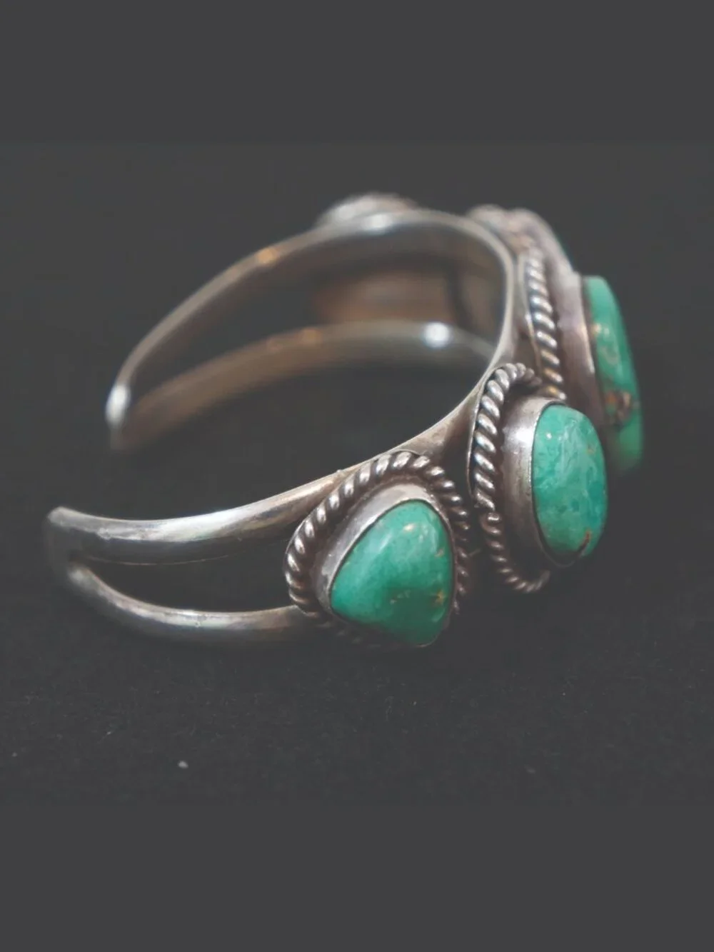 Vintage Navajo Sterling Silver 5 Stone Turquoise Row Cuff Bracelet Unsigned